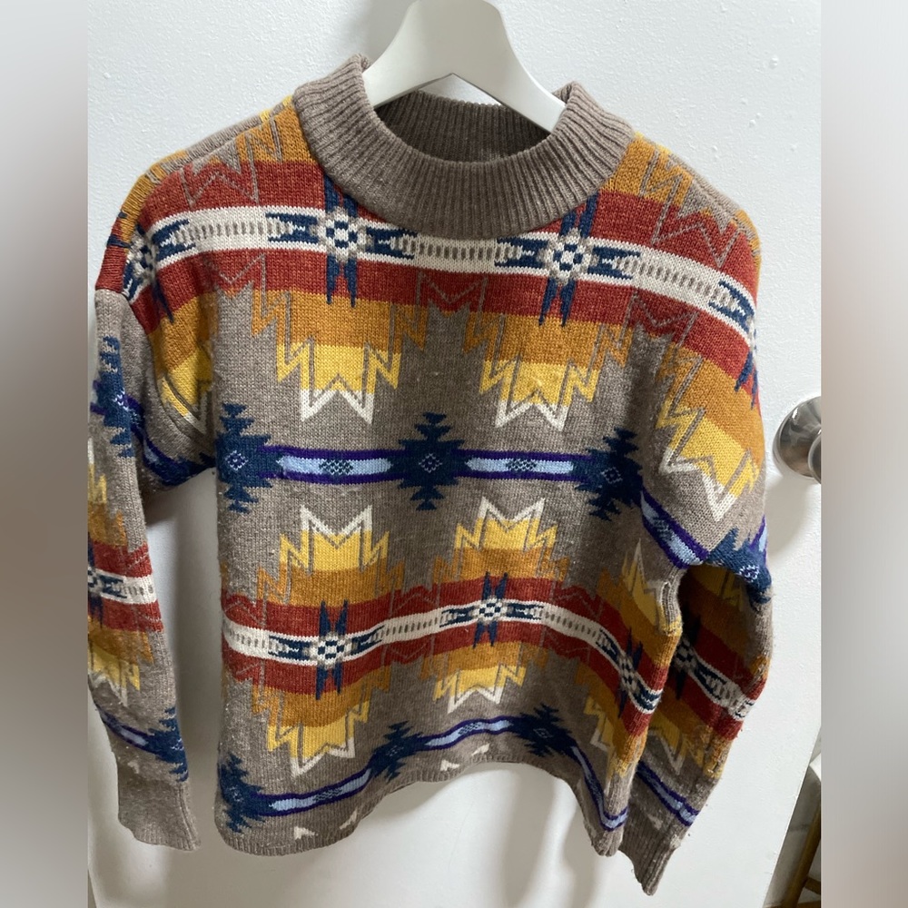 FAHERTY Sweater native design 100% Wool XS
